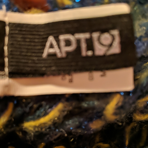 APT 9 Infinity Scarf - Picture 4 of 7